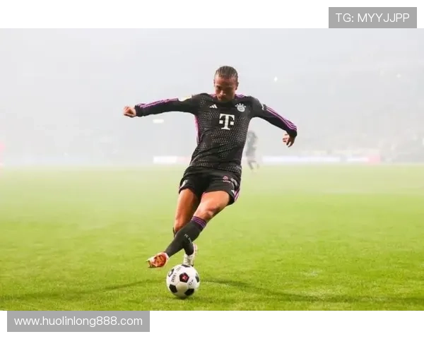 天空体育足球频道提供的专业足球评论与赛前赛后分析帮助球迷更好理解比赛